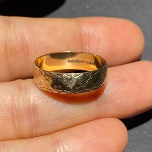 gold ring